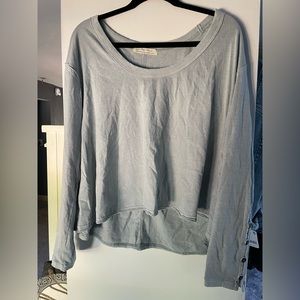 We The Free CC Longsleeve - light blue size M EUC